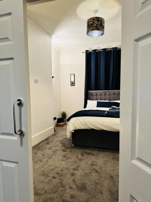 Bespoke 2 Bedroom Apt Derby City Exterior foto